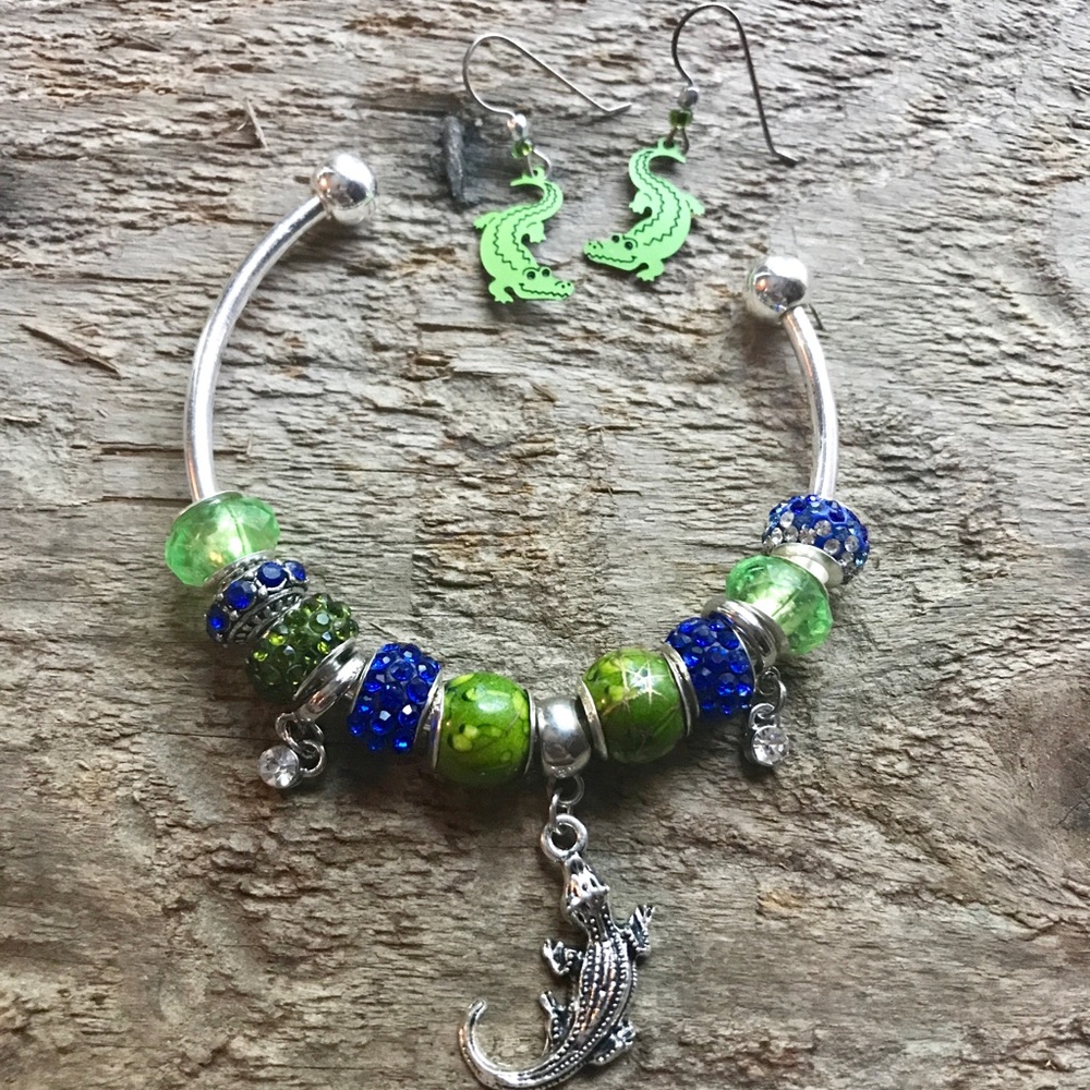 Florida gators bracelet and earrings, gators bracelet, UF gators earrings, gator - Picture 4 of 8